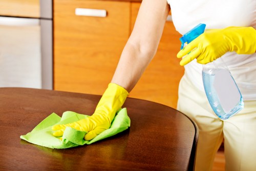 Load-based and cubic-yard rate explanation for Ruislip deep cleaning quotes